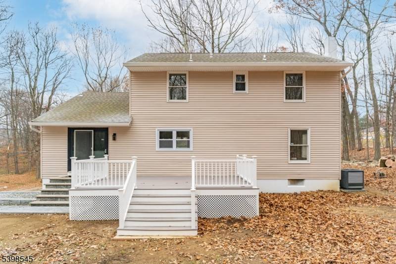 Allamuchy Twp., NJ 07840,94 Ridge Rd