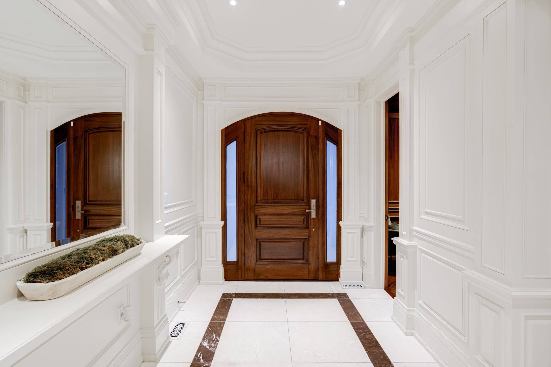 Toronto C14, ON M2N 4K6,143 Byng AVE