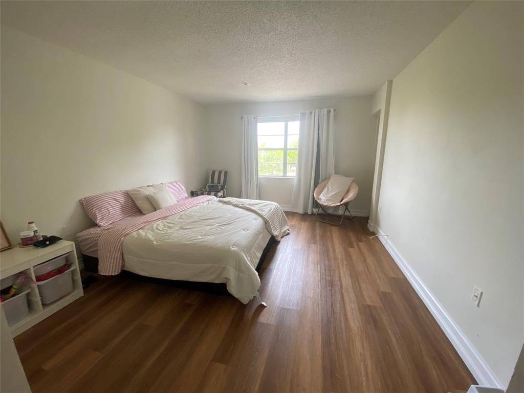 Deerfield Beach, FL 33064,4304 NW 9th Ave #2-3B