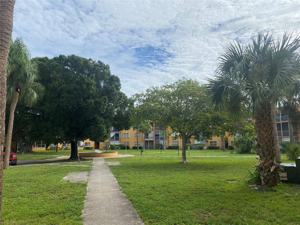 Deerfield Beach, FL 33064,4304 NW 9th Ave #2-3B