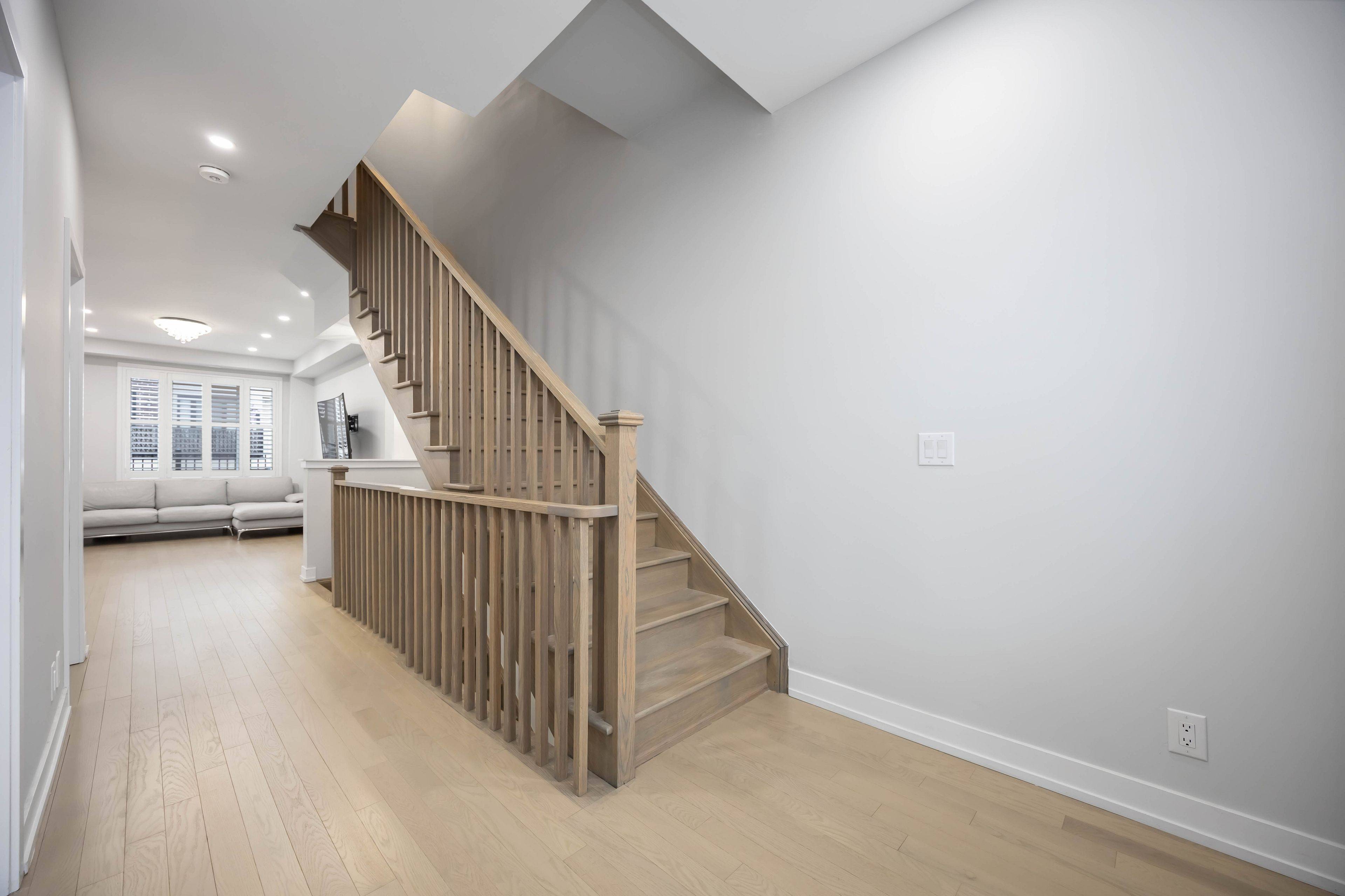 Markham, ON L6C 3J8,22 Guardhouse CRES