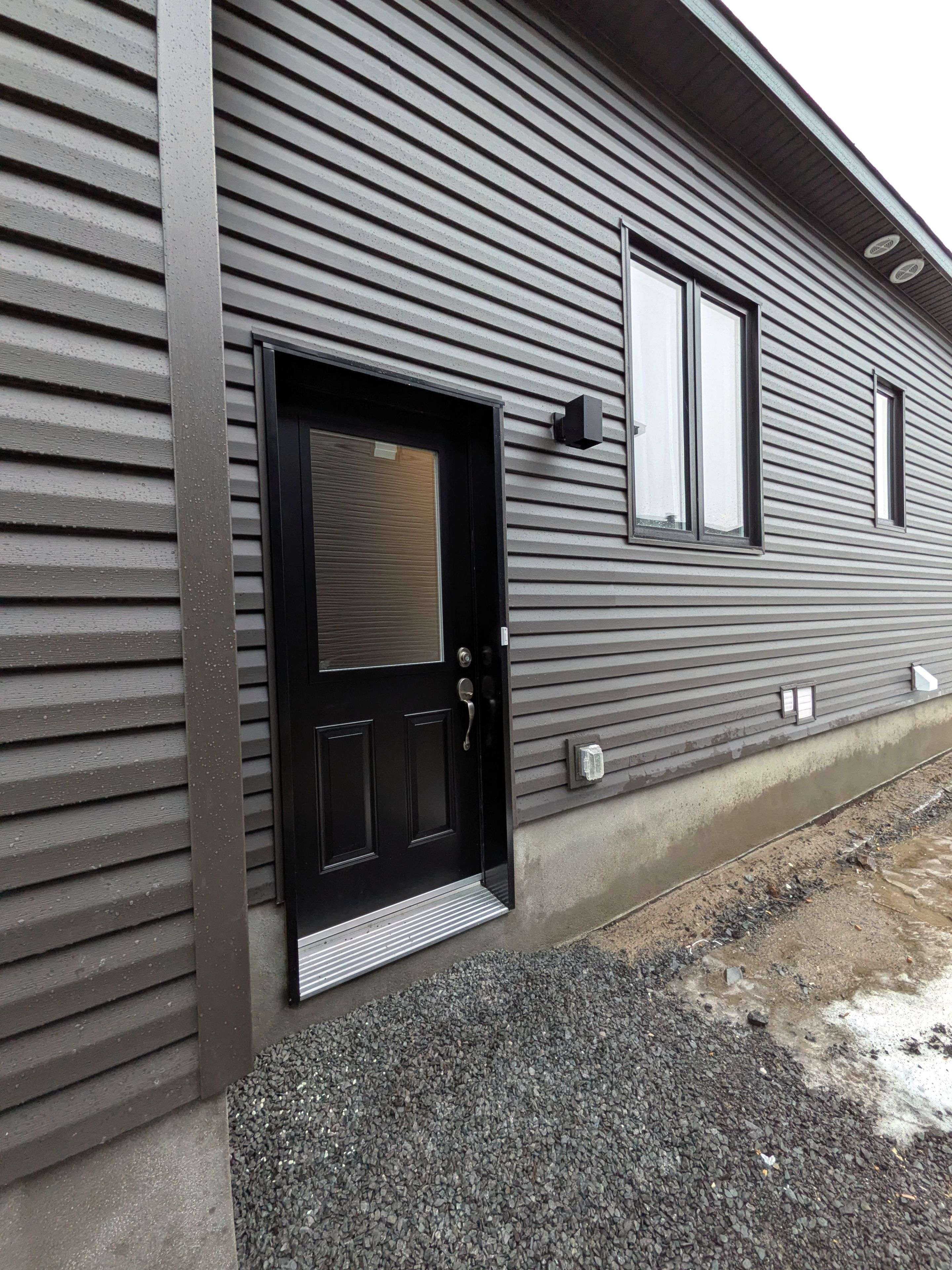 Russell, ON K0A 1W0,903 Cologne ST