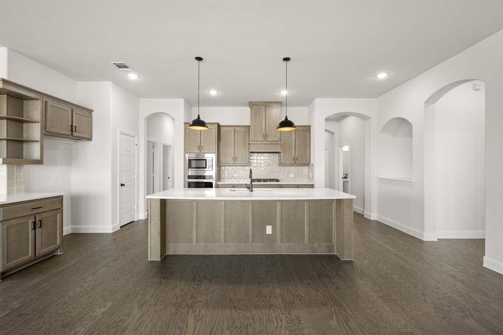 Waxahachie, TX 75165,209 Pine Leaf Trail