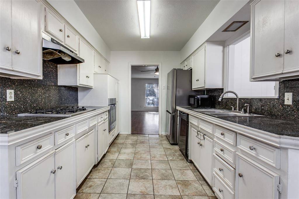 Dallas, TX 75254,7621 Dentcrest Drive