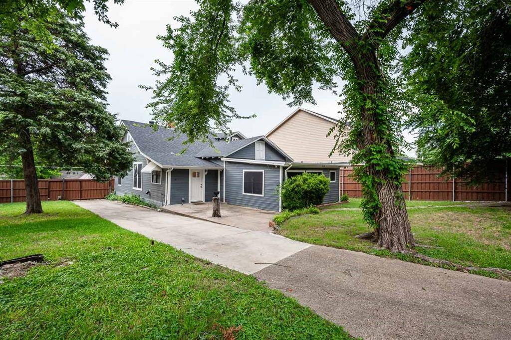 715 S Barnett Avenue, Dallas, TX 75211