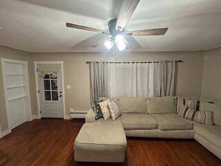 Muskegon, MI 49445,1986 Whitehall RD