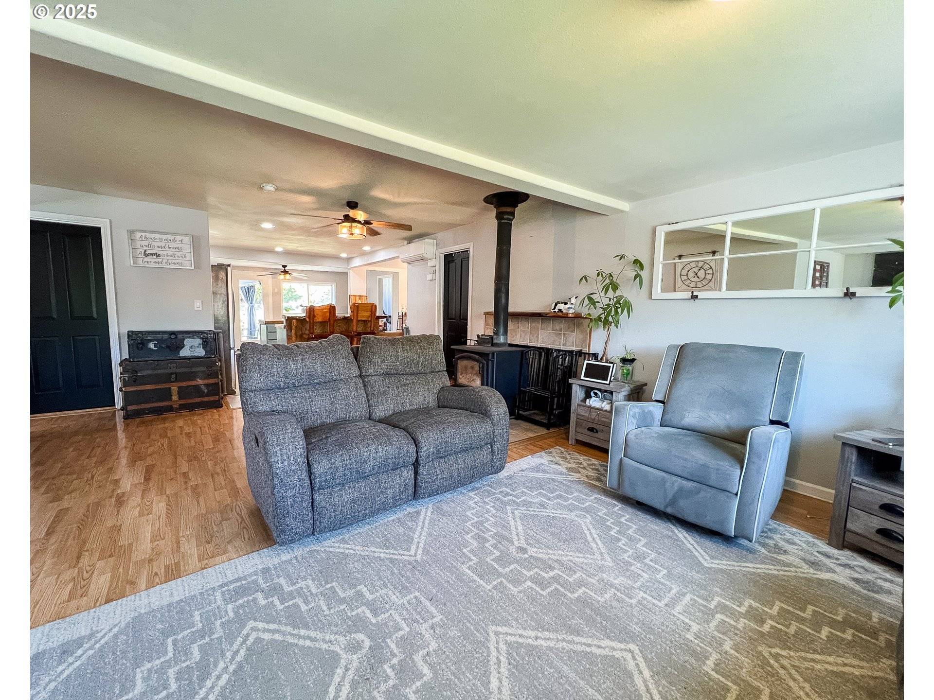 John Day, OR 97845,858 E MAIN ST