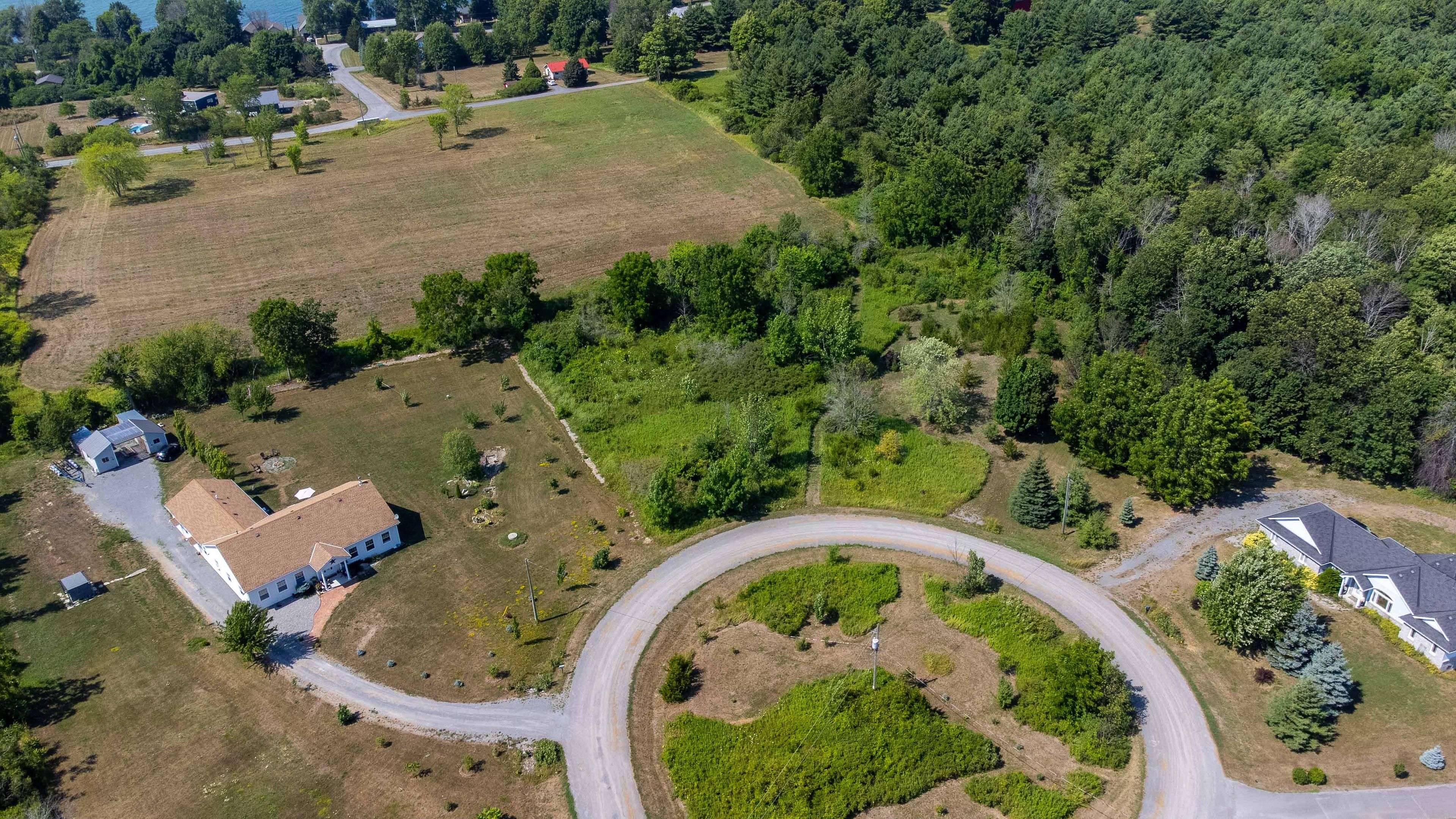 Prince Edward County, ON K0K 2T0,0 North Marysburgh CT