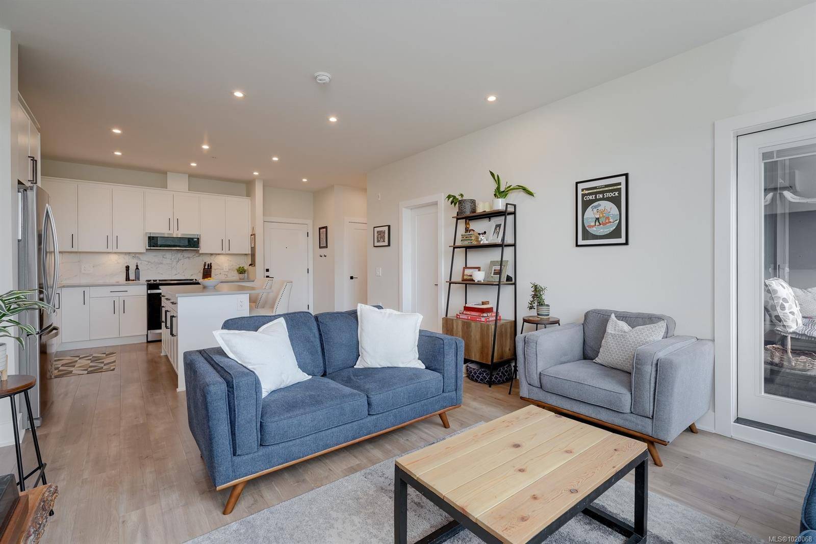 Langford, BC V9B 2W2,1361 Goldstream Ave #605