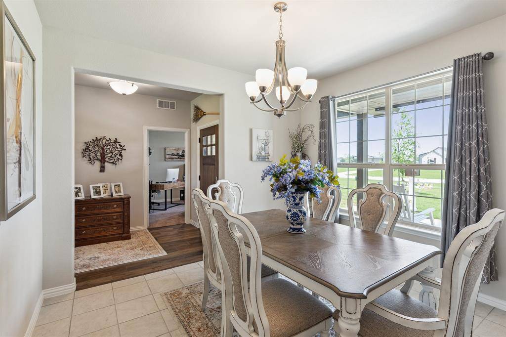 Oak Ridge, TX 75161,2321 Willow Wood Trail