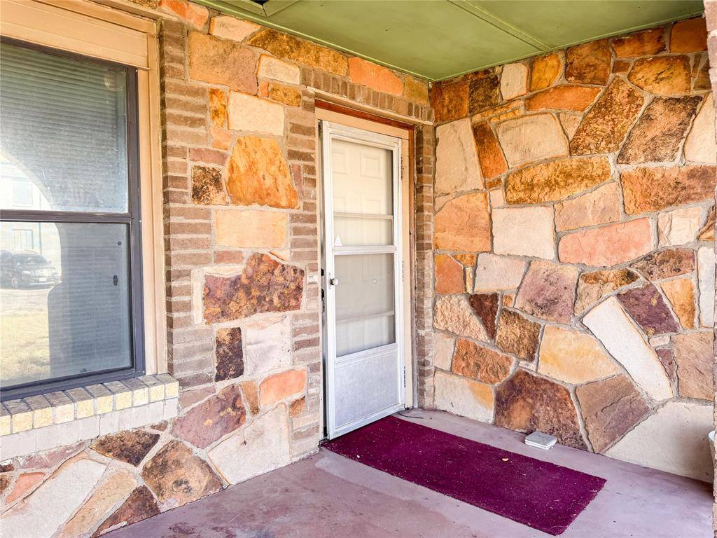 Cisco, TX 76437,809 W 3rd Street