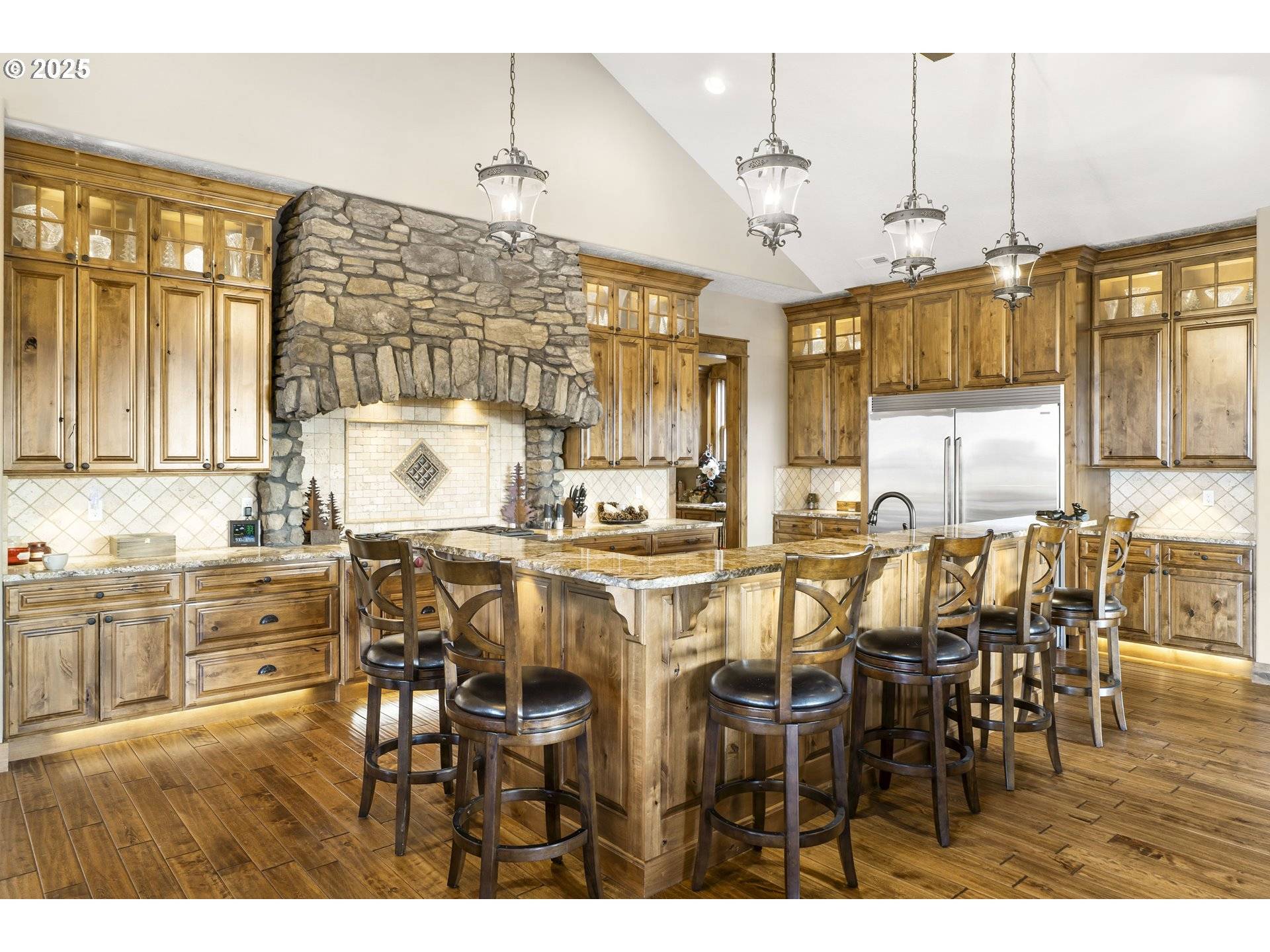 Prineville, OR 97754,5907 NE TIMBER LN