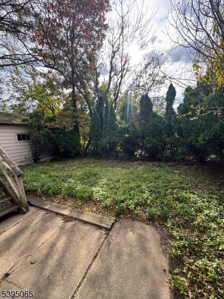 Ridgefield Boro, NJ 07657,898 Lancaster Rd