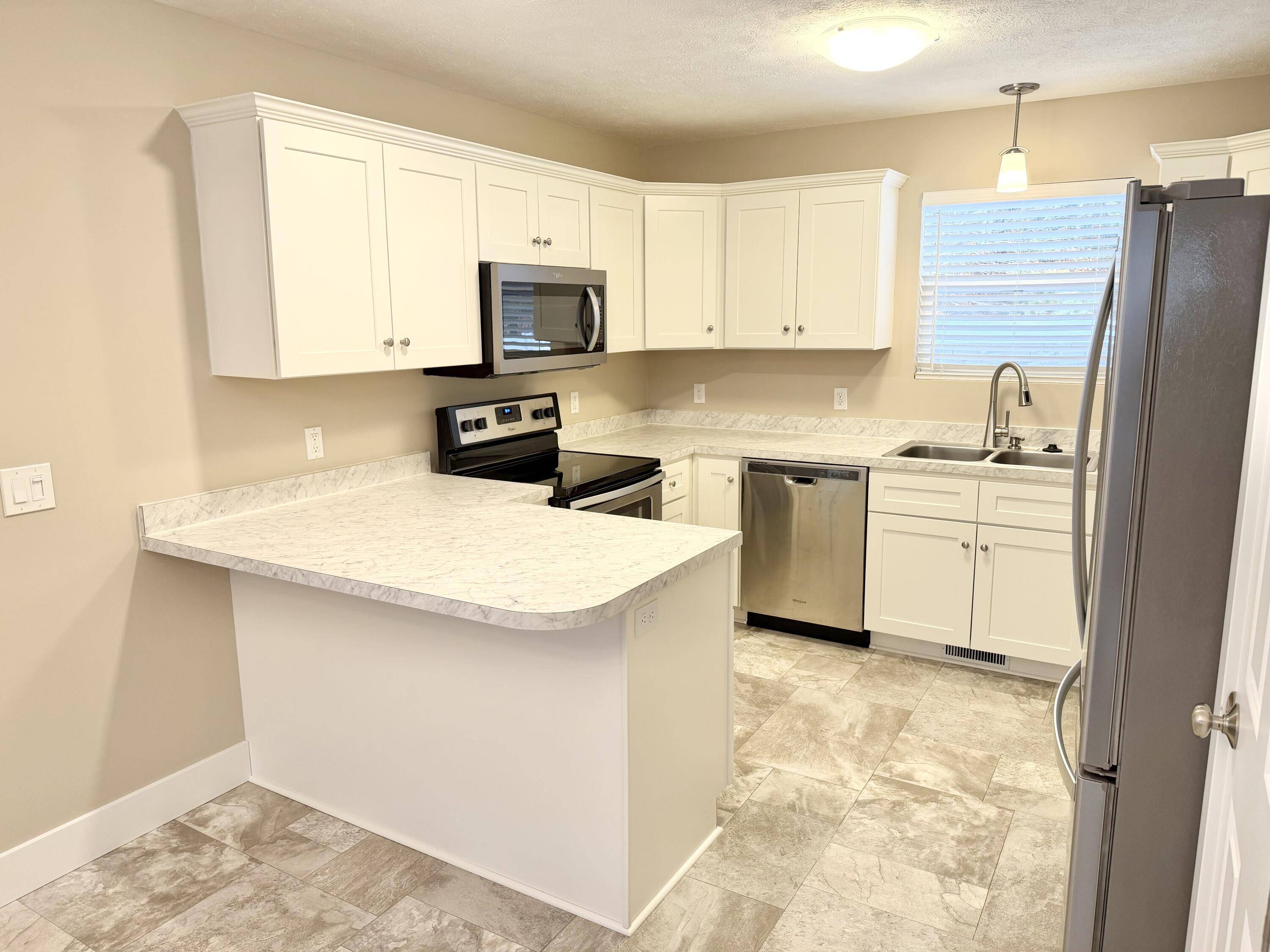 Muskegon, MI 49444,2590 Eagle RDG