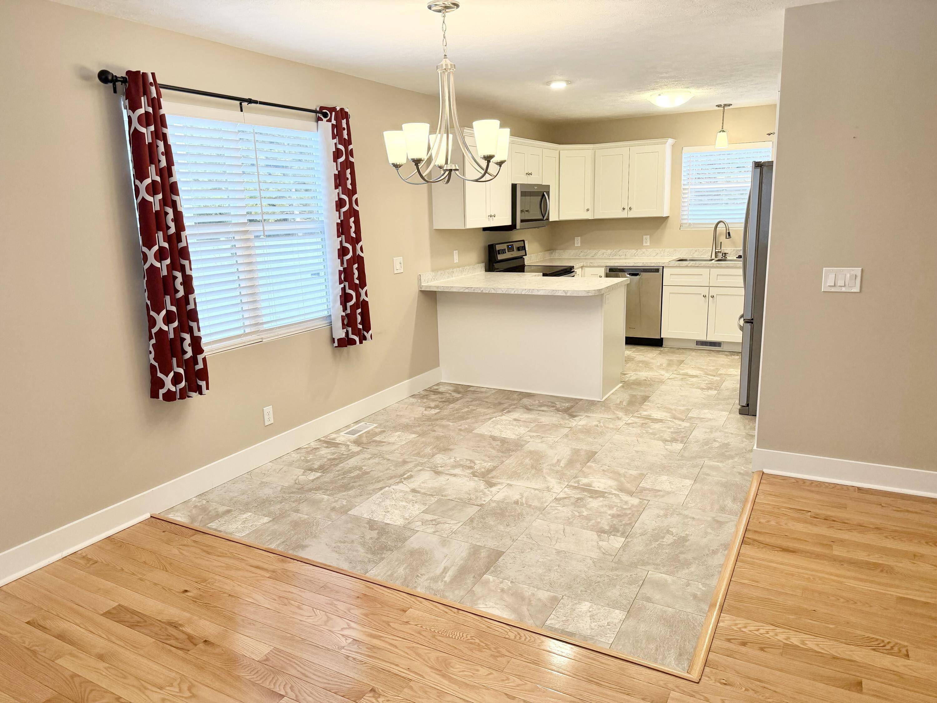 Muskegon, MI 49444,2590 Eagle RDG