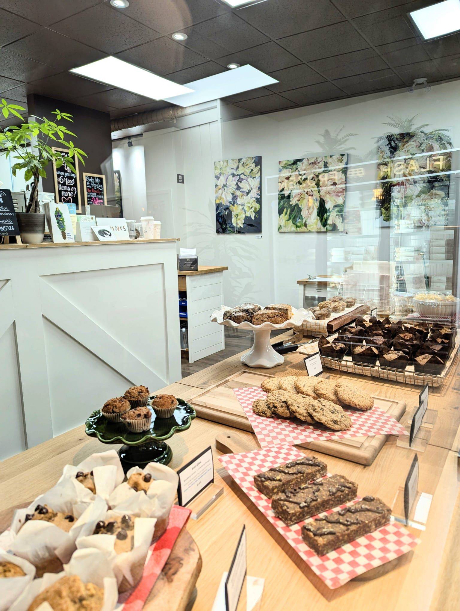 Oakville, ON L6K 3B5,326 Kerr ST