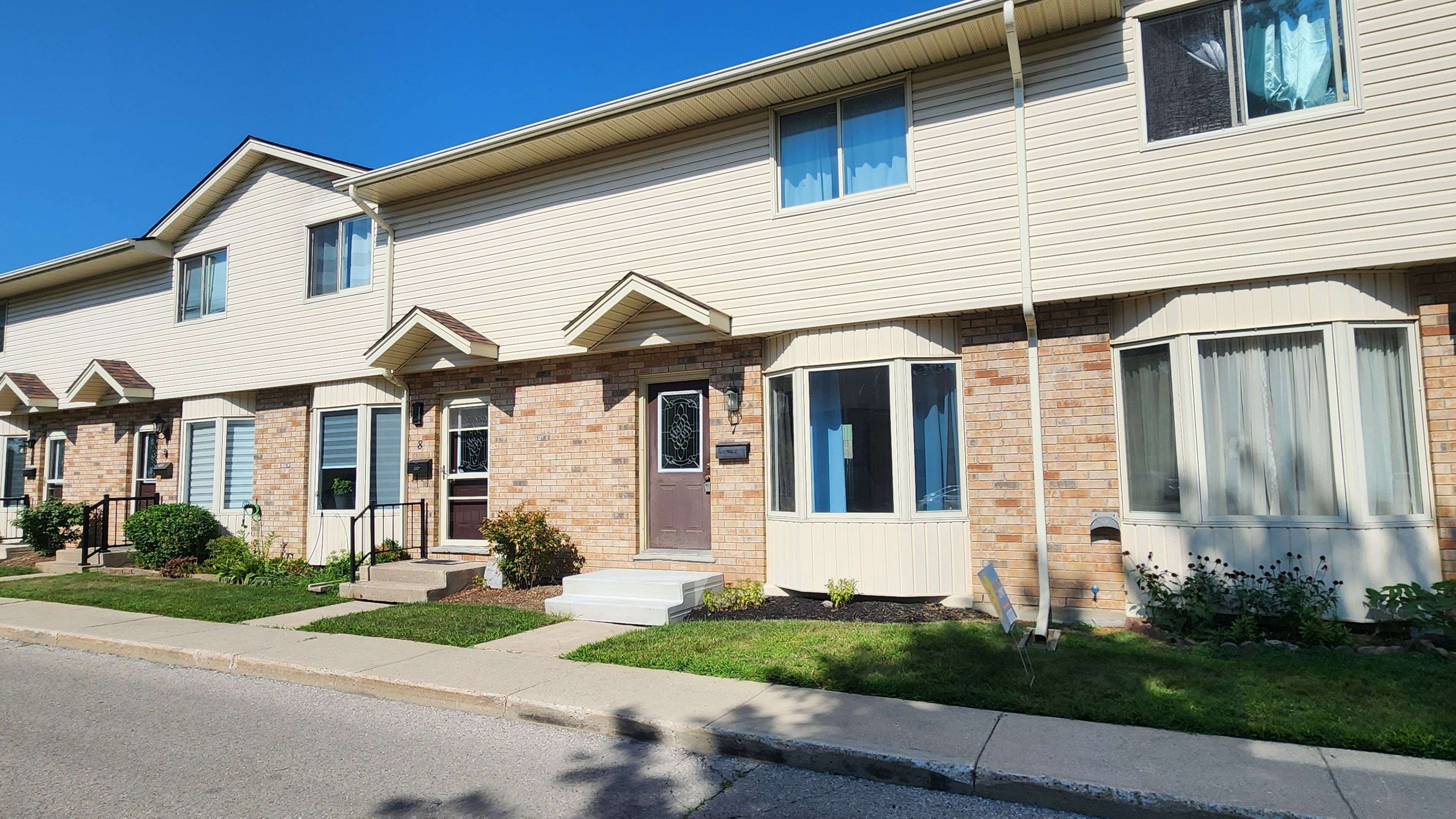 London East, ON N5W 2V7,40 Burslem ST #7