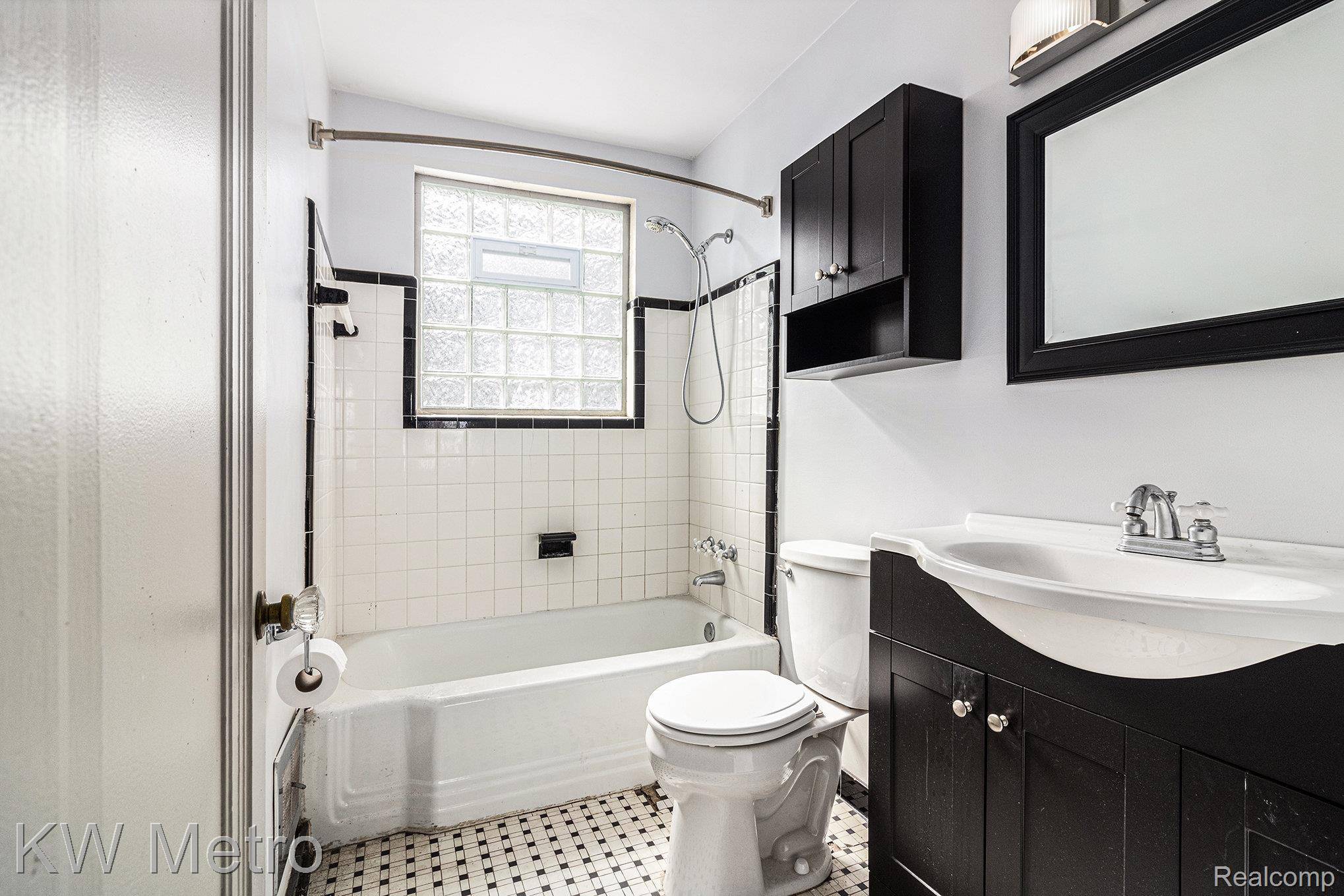 Redford, MI 48239,9640 Nathaline