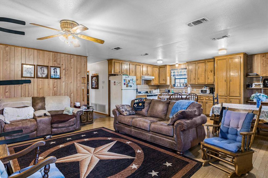 Alba, TX 75410,2063 RS County Road 2370 Road