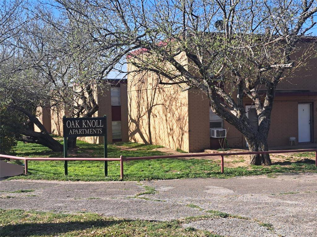 Weatherford, TX 76086,109 Mimosa Street