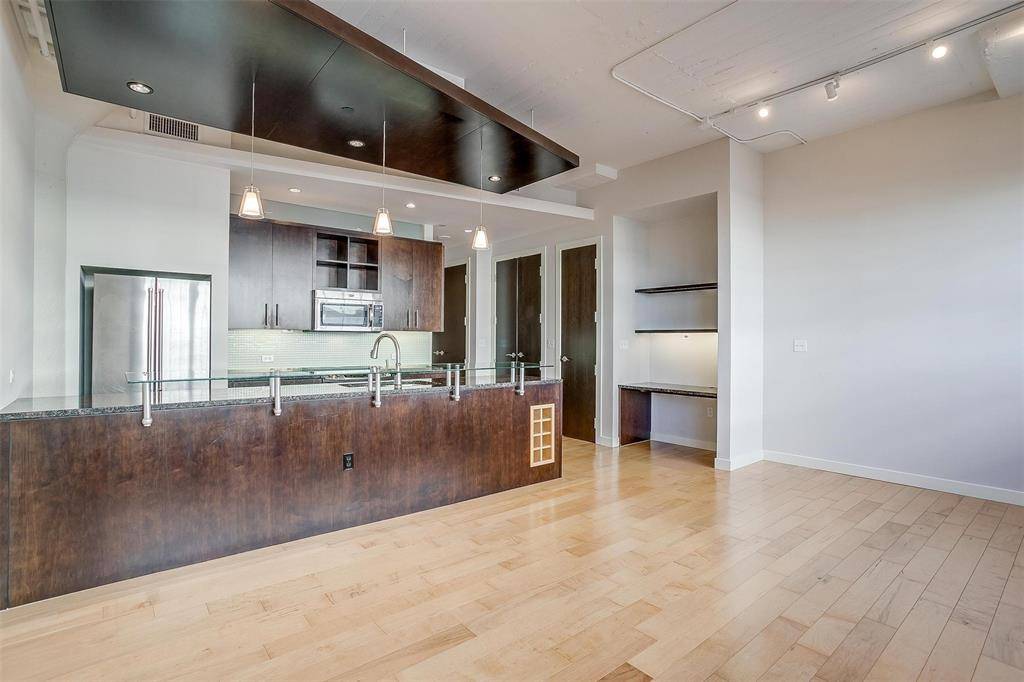 Fort Worth, TX 76107,2600 W 7th Street #2524