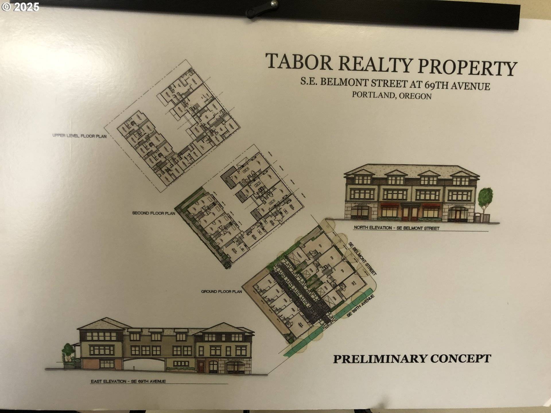 Portland, OR 97215,6838 SE BELMONT ST