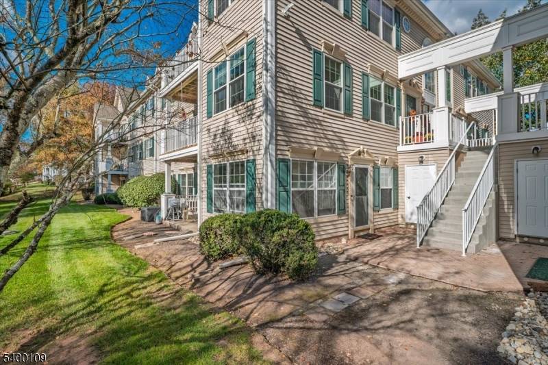 Branchburg Twp., NJ 08876,818 Magnolia Ln