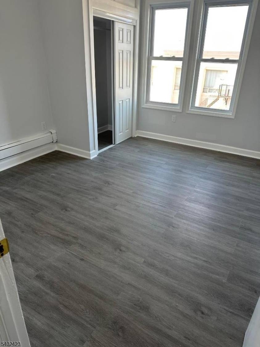 Newark City, NJ 07104,105 Broadway