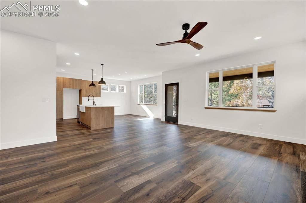 Manitou Springs, CO 80829,31 Sandra LN