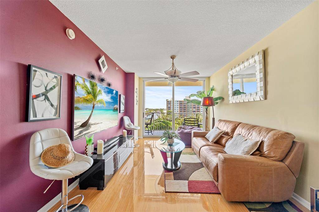 Fort Lauderdale, FL 33308,3020 NE 32nd Ave #524