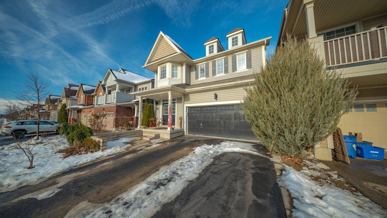 Brantford, ON N3T 0K5,93 Gillespie DR