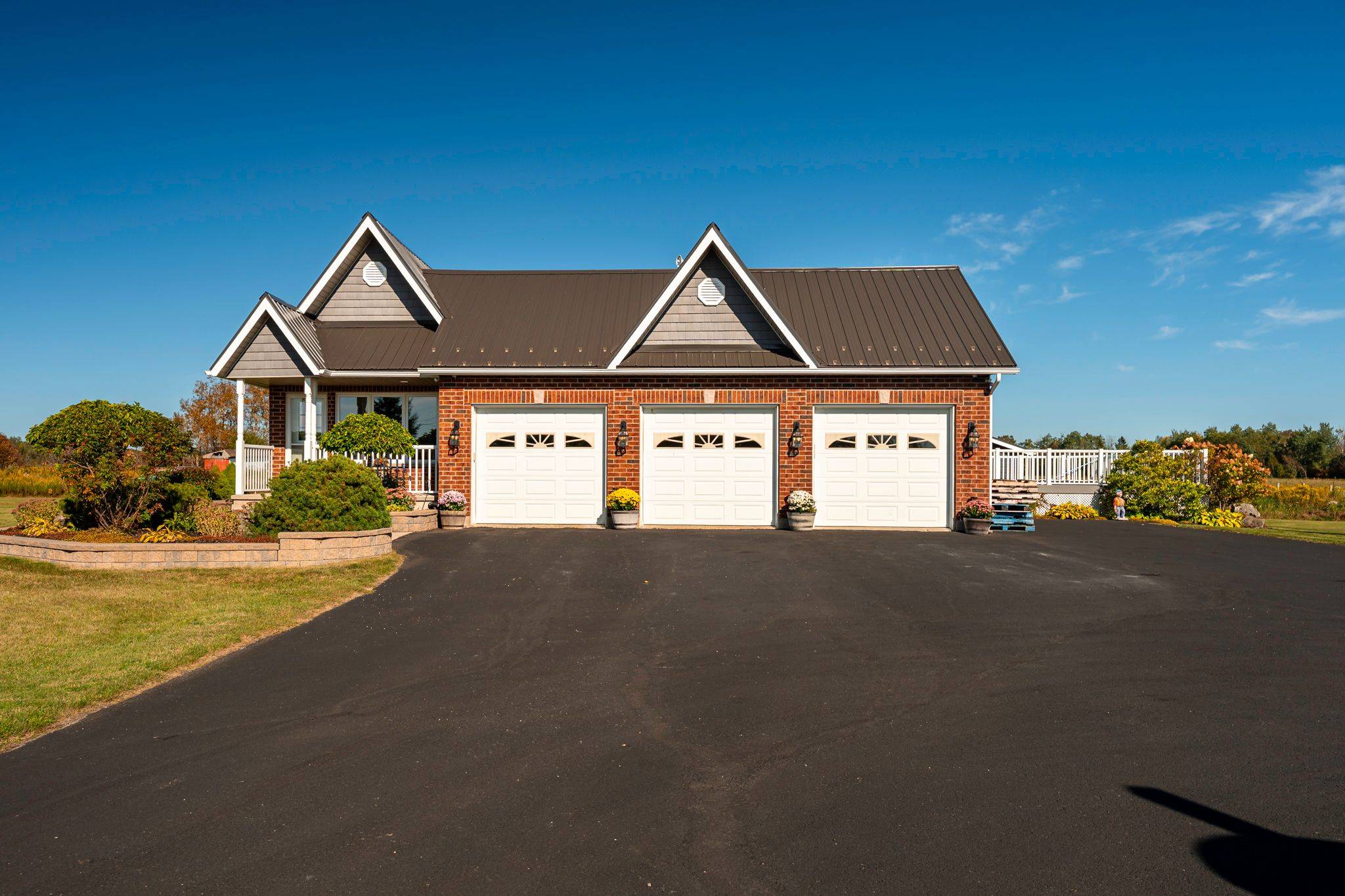 Amaranth, ON L9W 0N4,395115 County Road 12 RD