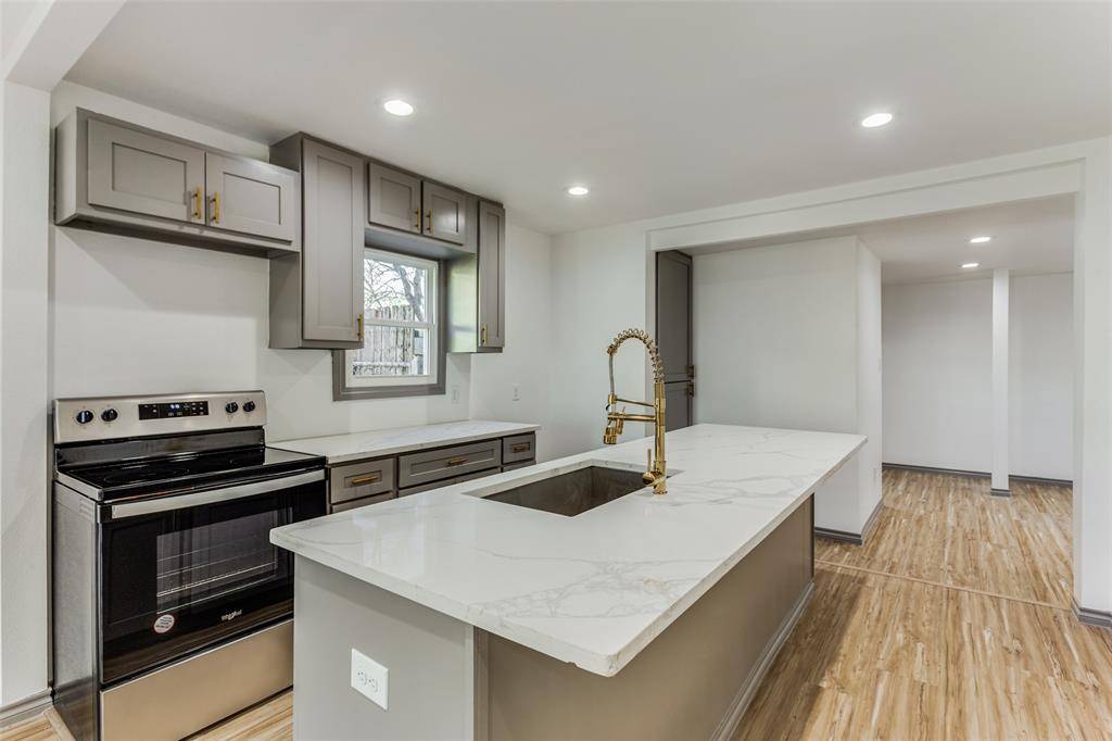 Fort Worth, TX 76107,3309 Merrick Street