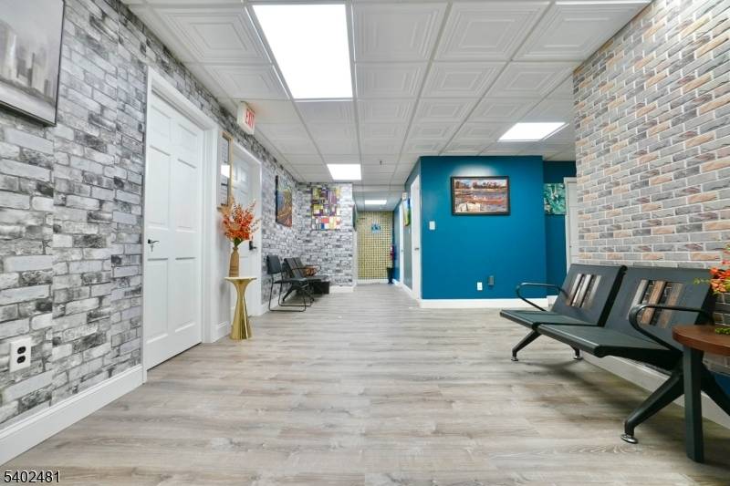 Lyndhurst Twp., NJ 07071,464-470 Valley Brook Ave  Ste 6