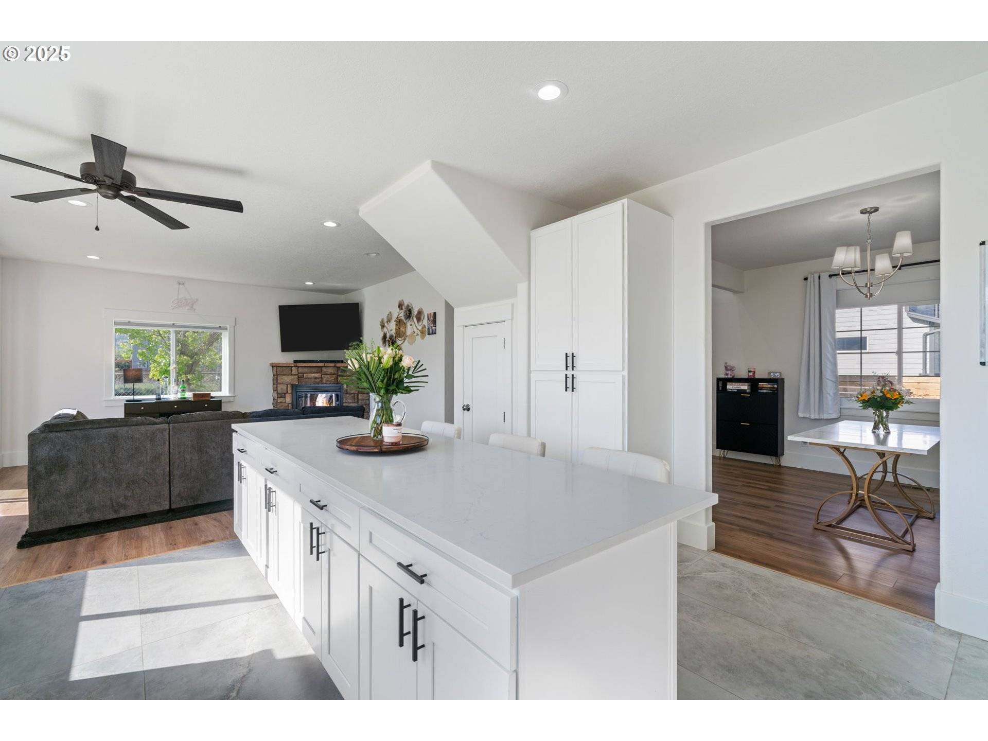 Portland, OR 97266,11122 SE MELANIA CT