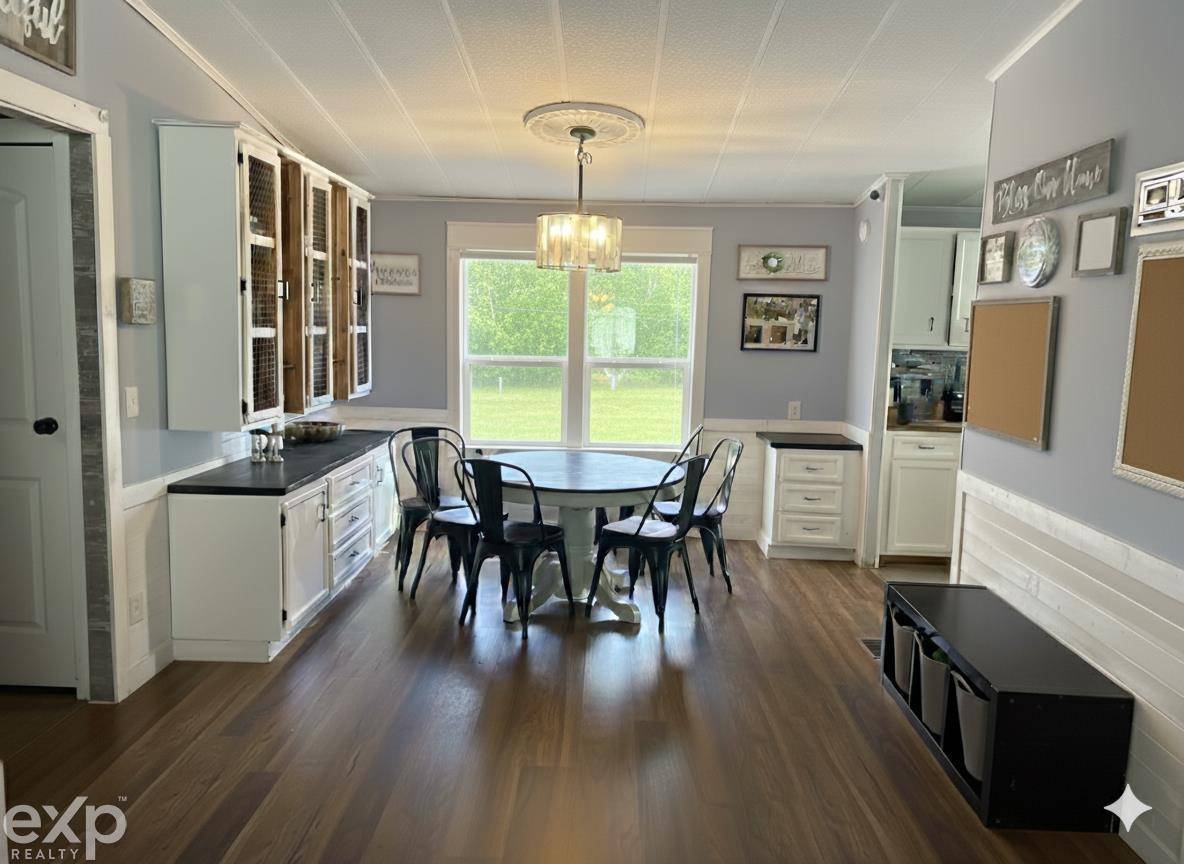 Marysville, MI 48040,50 Mack AVE