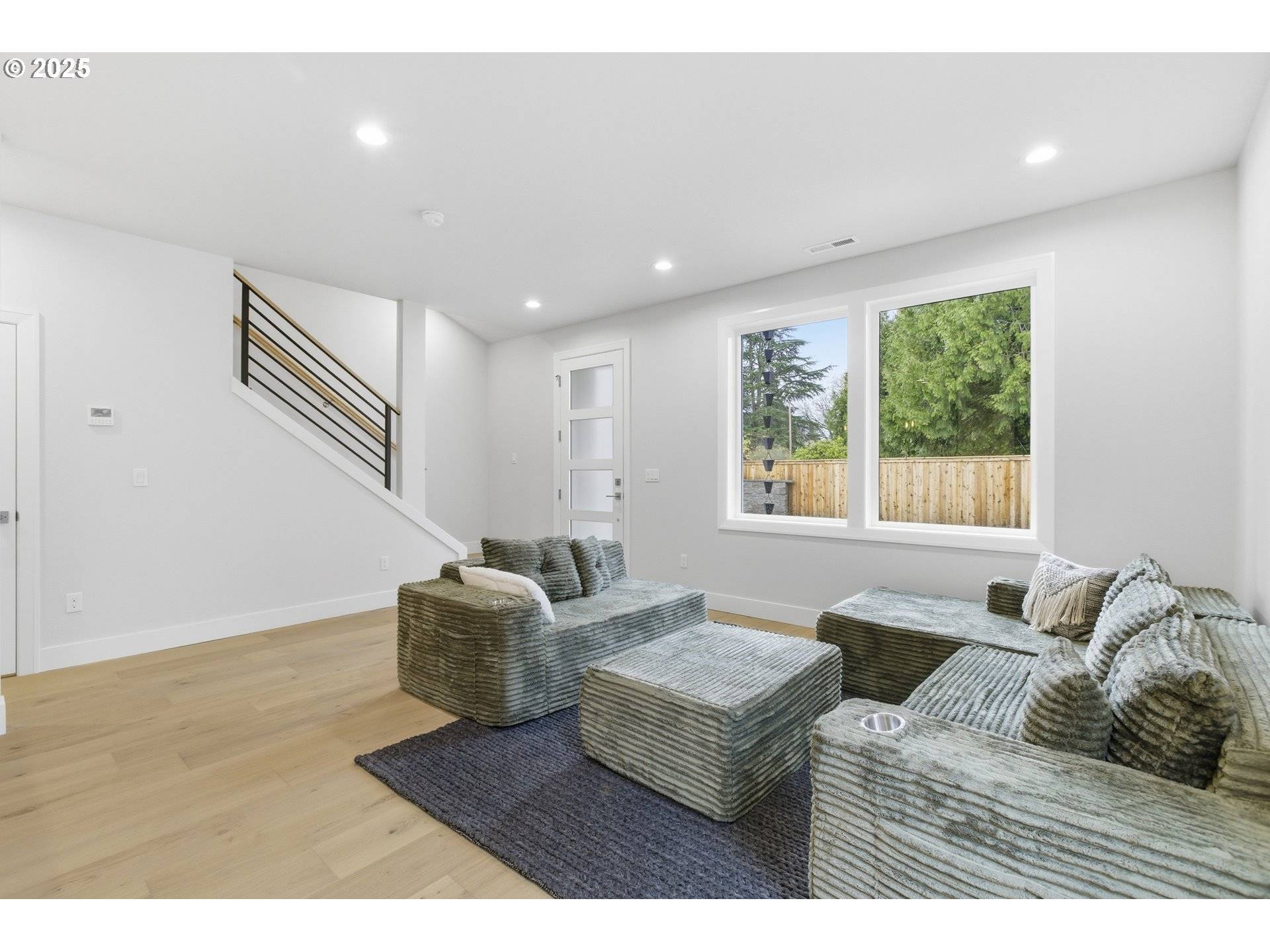 Portland, OR 97206,6906 SE BROOKLYN ST