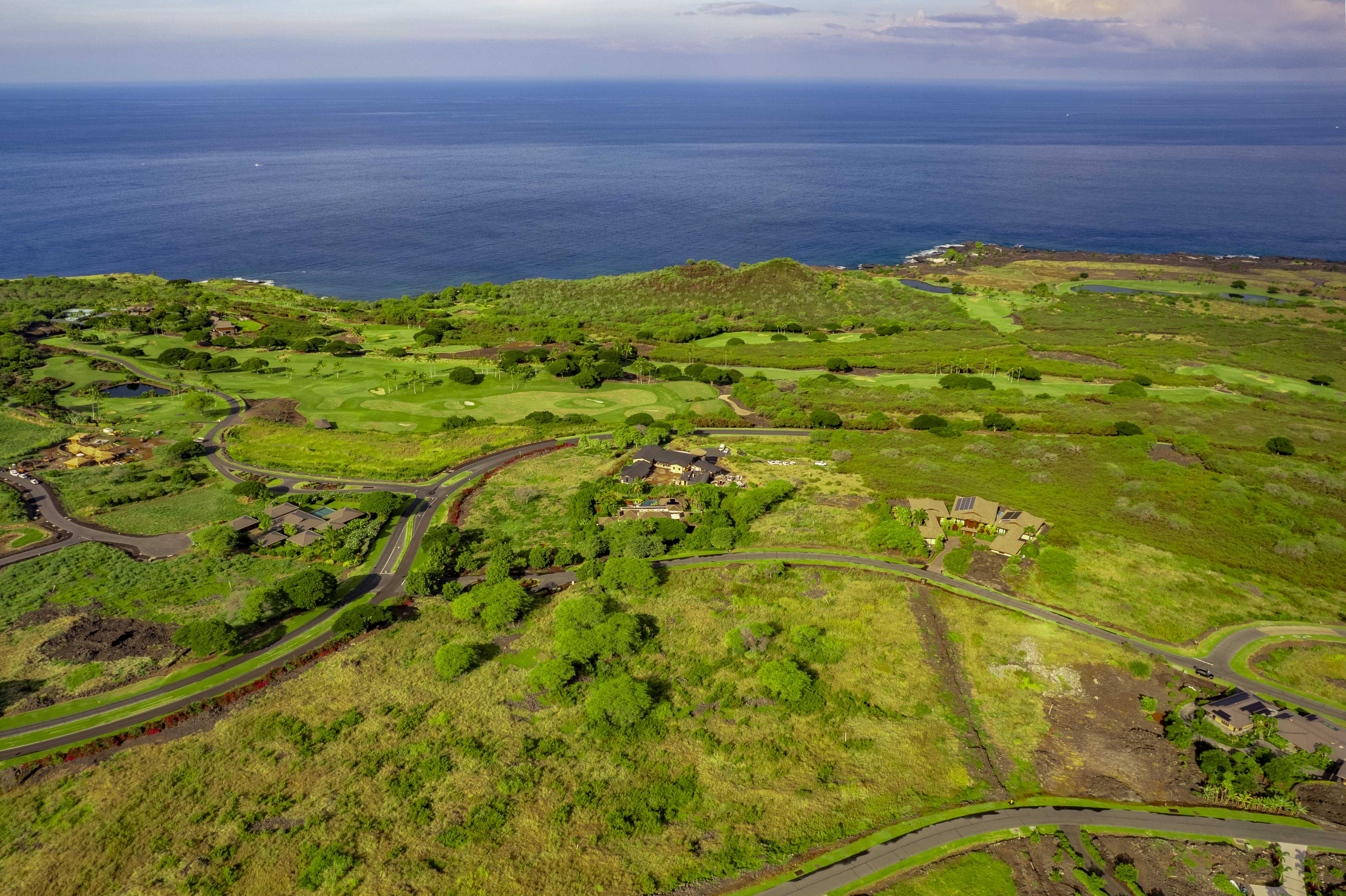 Kealakekua, HI 96750,81-528 KAIUE ST