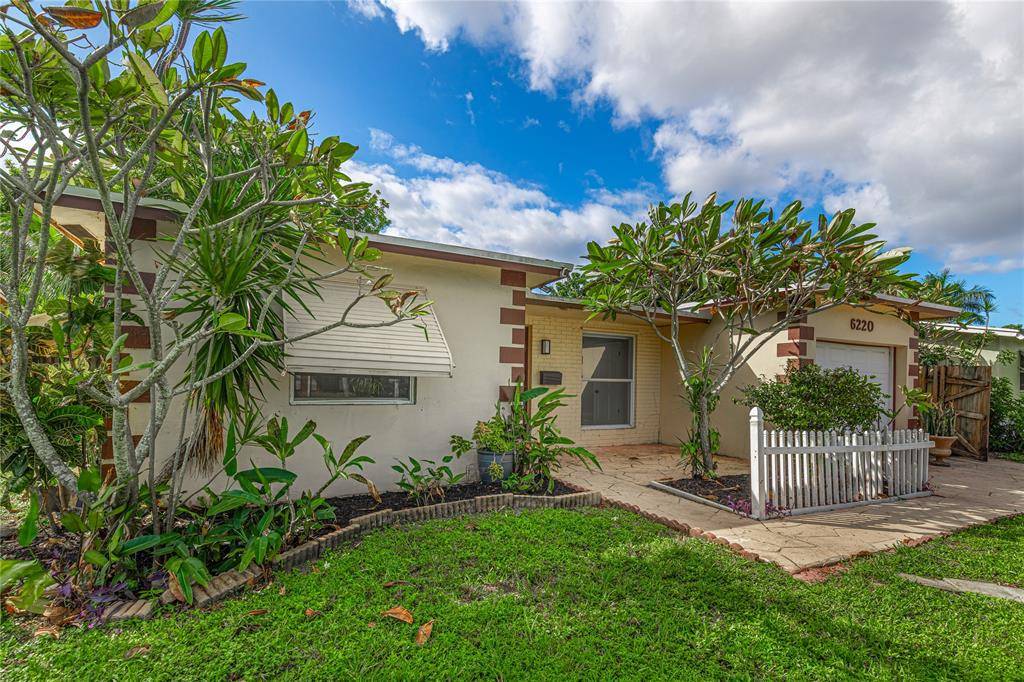 North Lauderdale, FL 33068,6220 SW 9th Ct