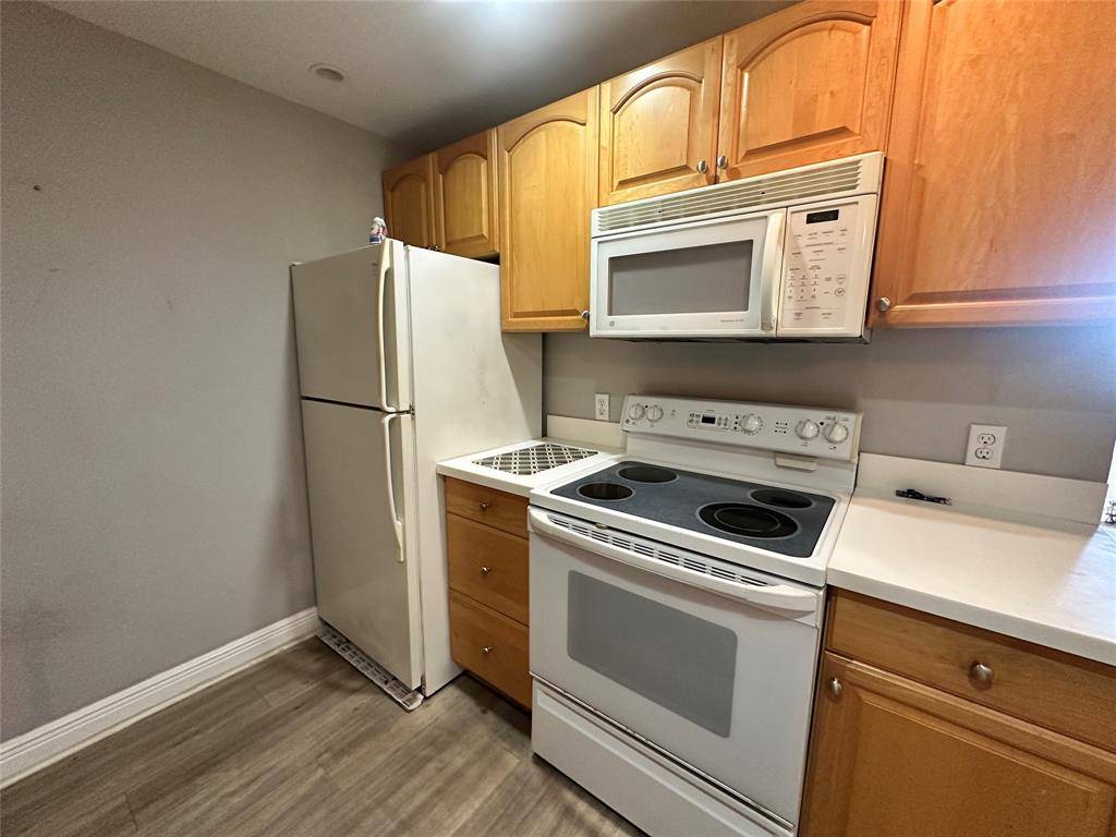 Coconut Creek, FL 33066,2404 Antigua Cir #H4