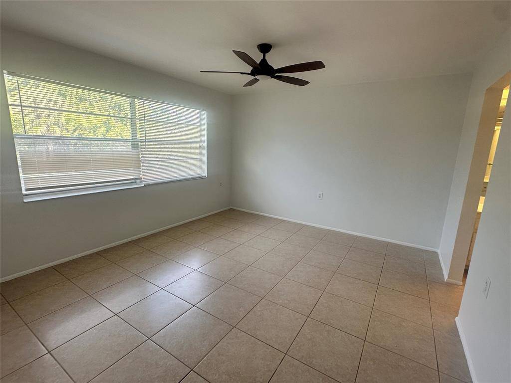 Coconut Creek, FL 33066,2701 Nassau Bnd #B2