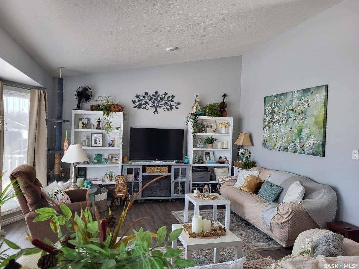 Waseca, SK S0M 3A0,210 Douglas PLACE