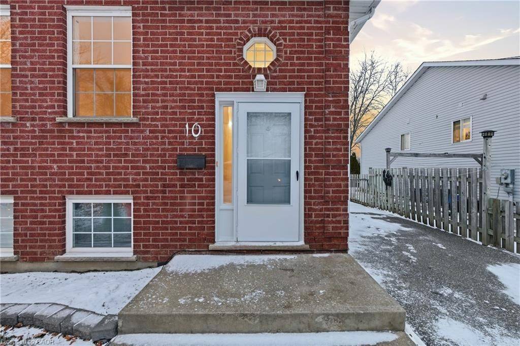 Welland, ON L3C 7C9,10 Woodland DR