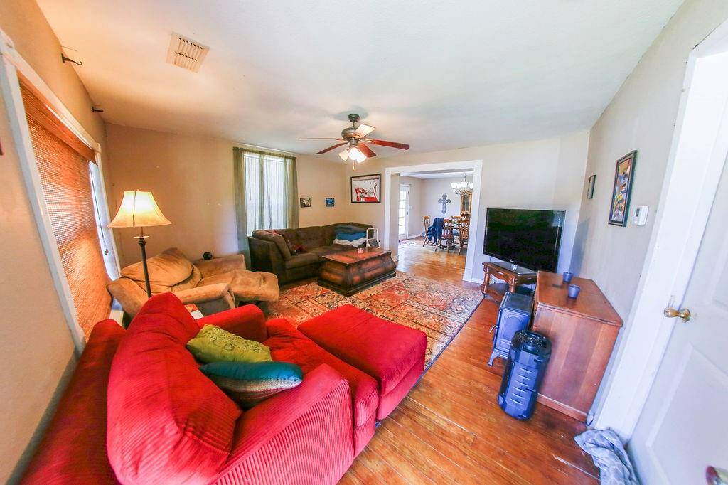 Reno, TX 75462,6730 Pine Mill Road