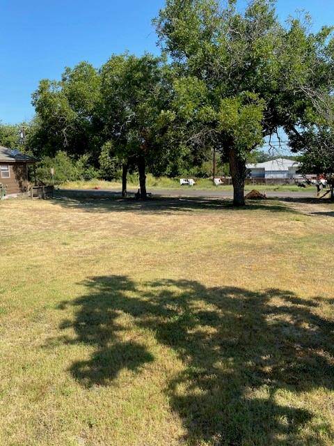 Weatherford, TX 76086,905 W Oak Street