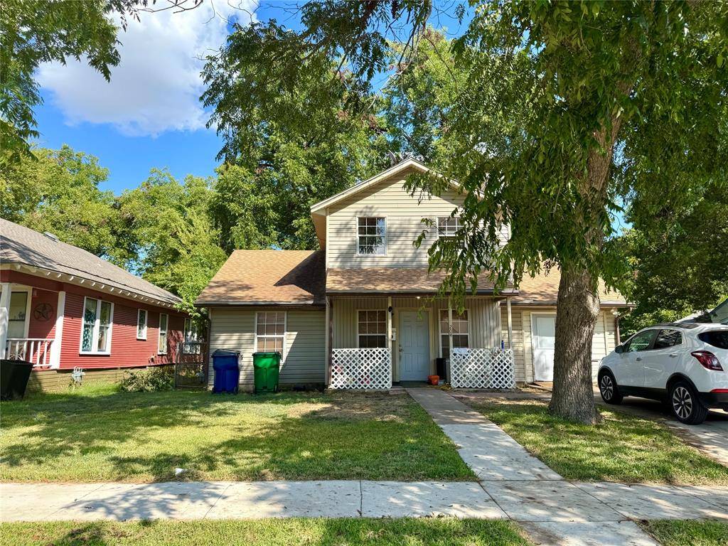 Waxahachie, TX 75165,204 University Avenue