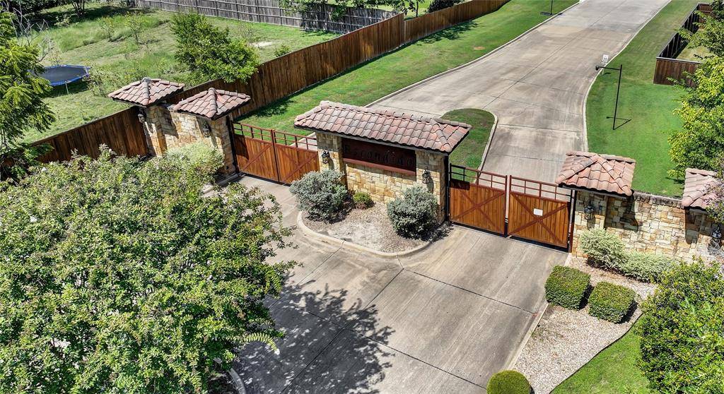 Azle, TX 76020,305 Familia Court