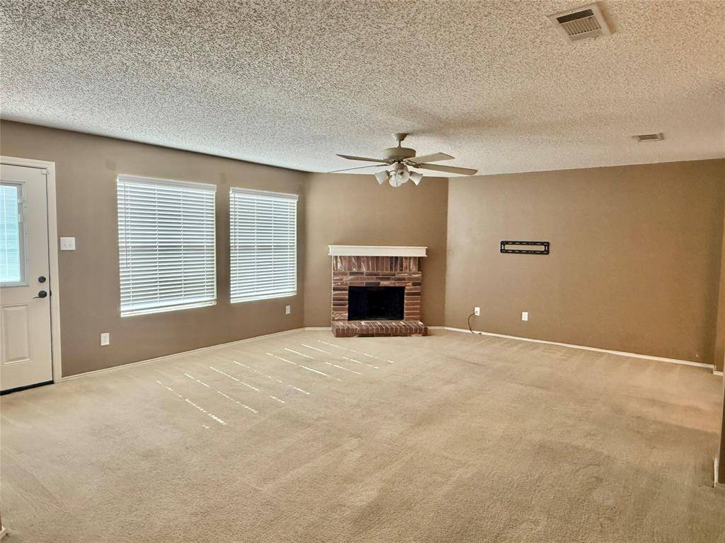 Arlington, TX 76017,930 Dunkirk Lane