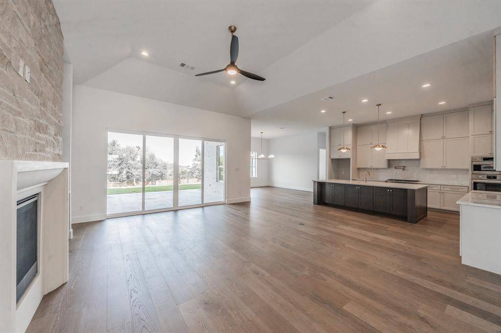 Haslet, TX 76052,105 Bel Grand Road