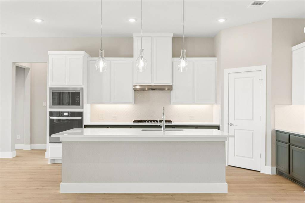 Waxahachie, TX 75165,4560 Night Hawk Trail